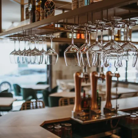 Oikos Turisticos * Monesterio