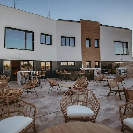 Oikos Turisticos * Monesterio