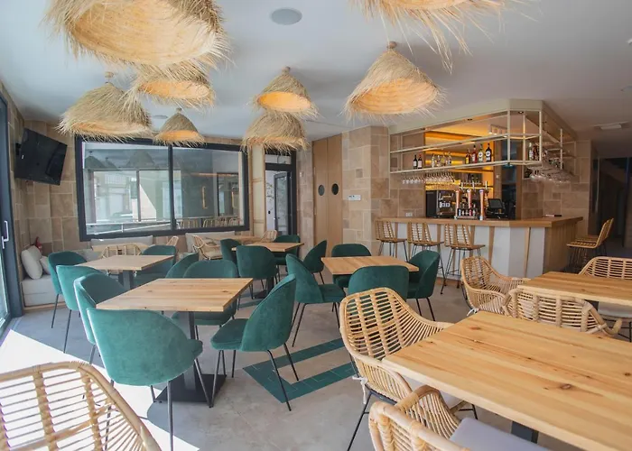 Oikos Turisticos Monesterio