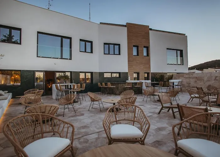 Oikos Turisticos * Monesterio